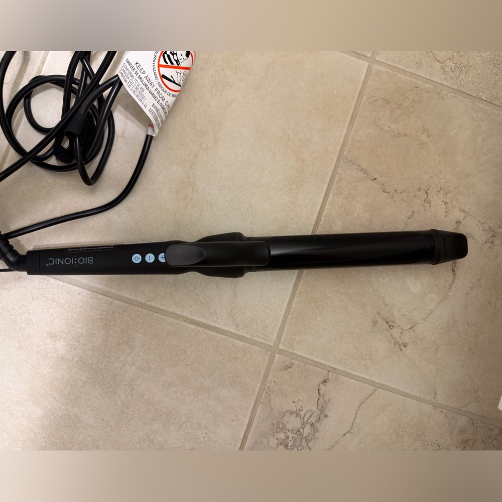 Bio ionic curling iron 1.25